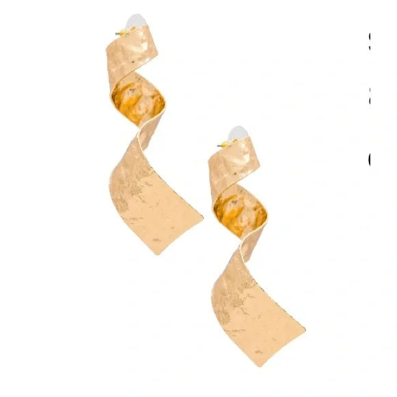 Streamer Earrings - Picture 1 of 3